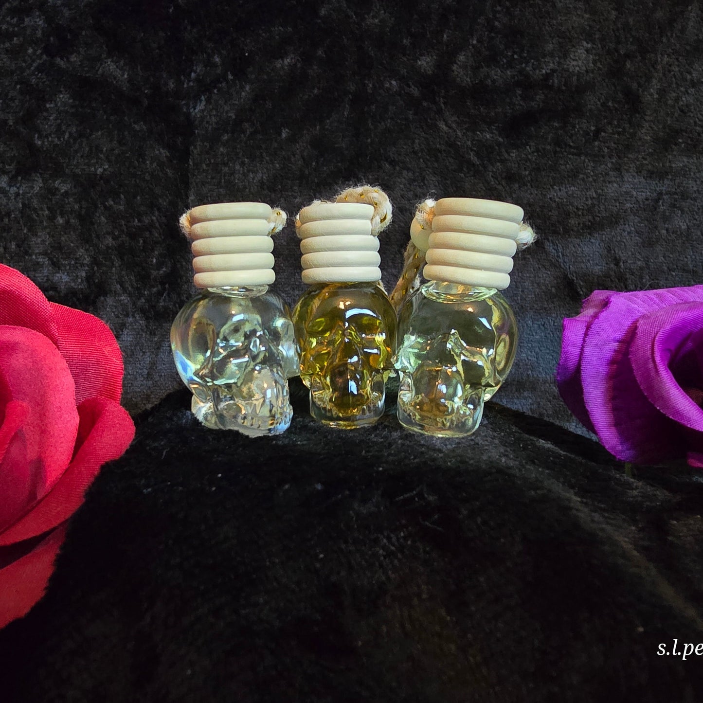 Skull Car Diffuser Air Freshener Accessory | 20 Scents to Choose From | Air Freshener Refill | Car Freshie | Essential Oil Diffuser